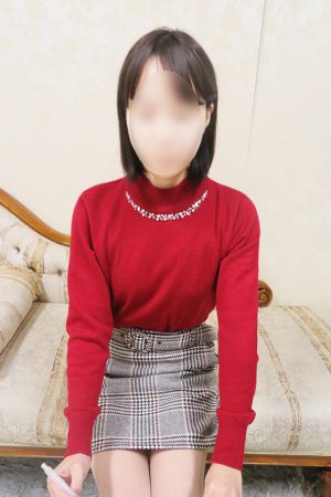 朝比奈 芽衣